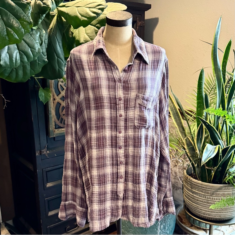Aqua brand, 100% cotton muslin plaid shirt in purple hues button down shirt
